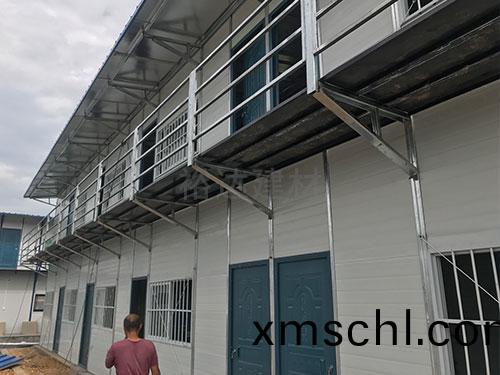 活動闆(ban)房(fang)